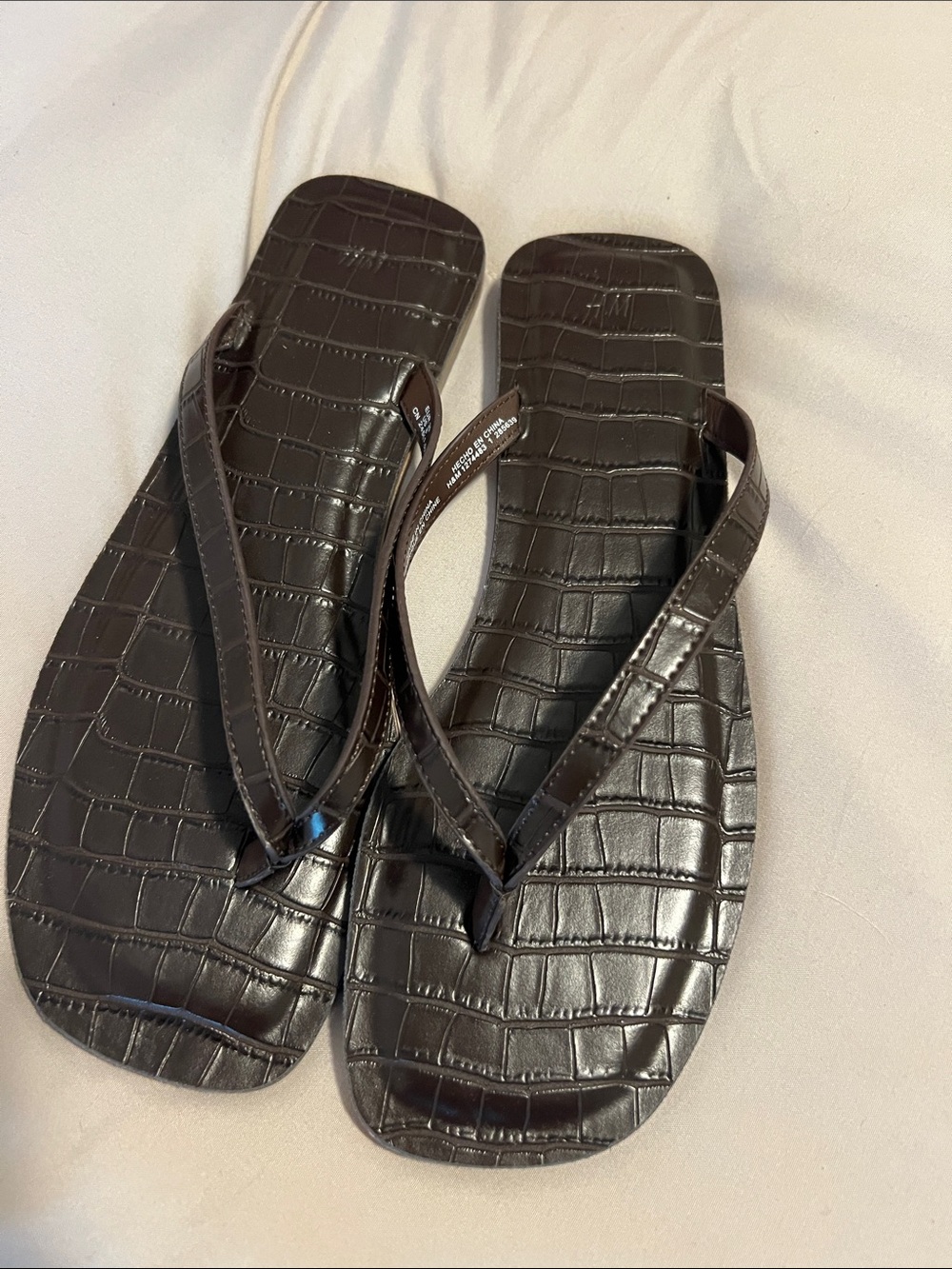 H&M Dark Brown Croc-Embossed Flip Flop Sandals
